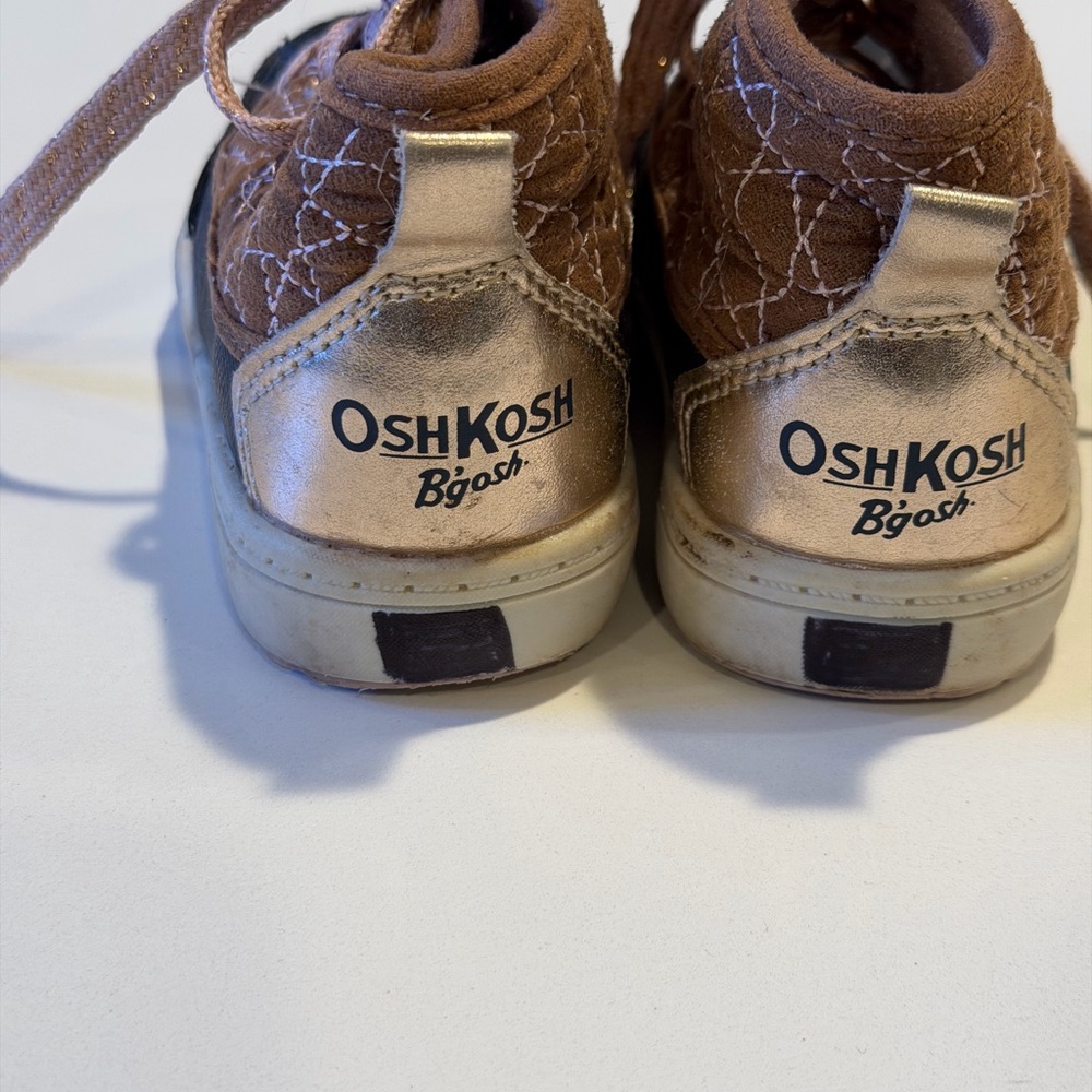 Duck Boots - Picture 3 of 4